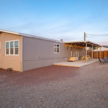 Magnificent & Tranquil Home, Mountain Views , 8 Mins To Casinos & River, Fire Pit, Bbq Bullhead City Exterior photo